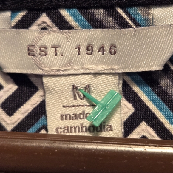 EST. 1949 beautiful tank top black yellow white misses size medium NWOT - Picture 6 of 7